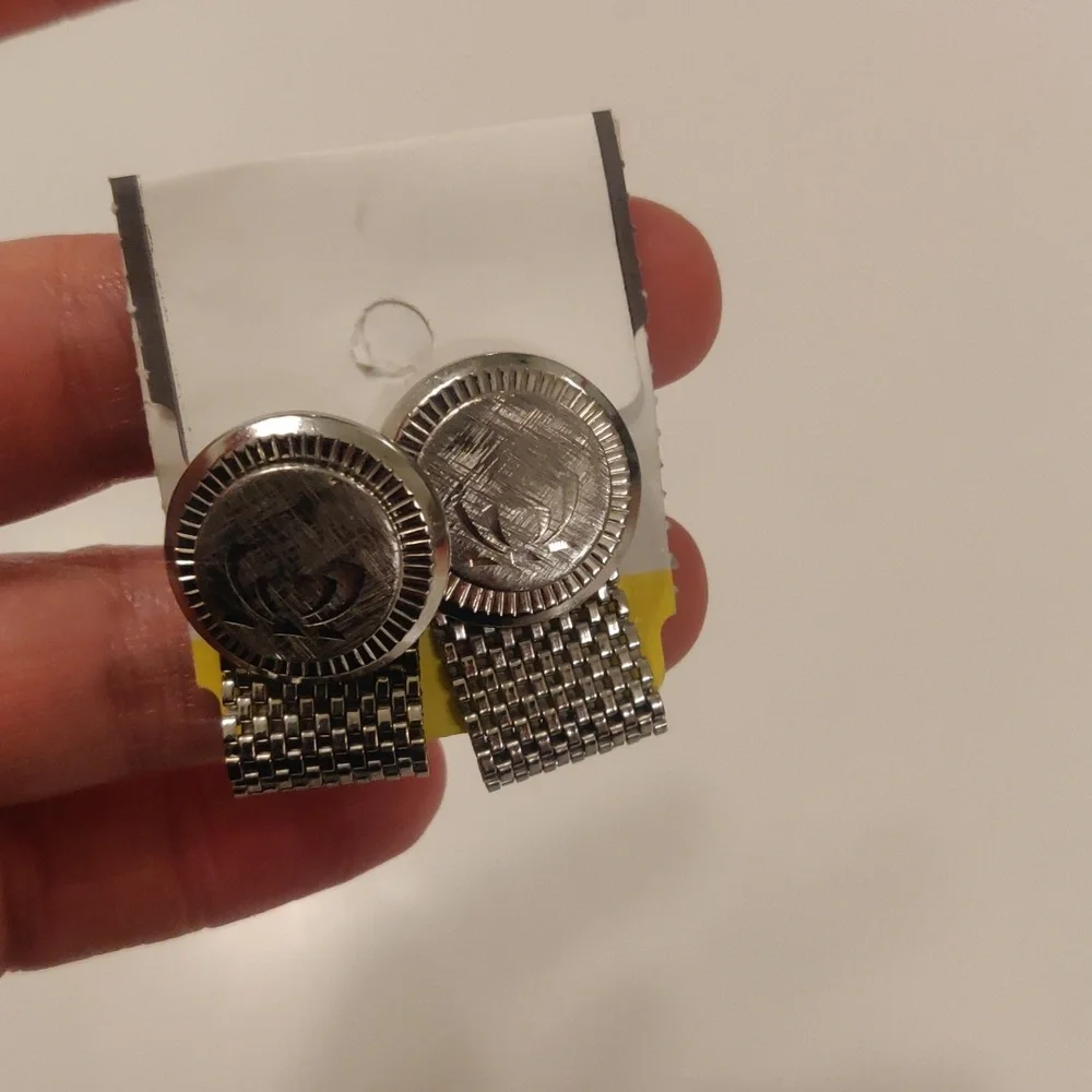 Vintage Silver-Tone Basket Weave Mesh Wrap Cufflinks